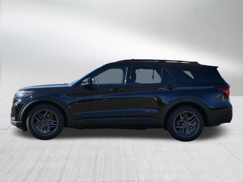 Used 2026 Ford Explorer ST w/ Sun And Sound Package AWD/4WD image 4