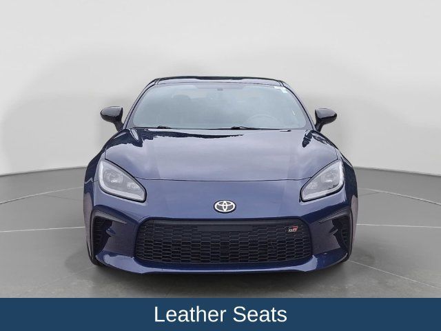 Used 2023 Toyota GR86 Premium w/ ALL Weather Mat Package (TMS) RWD image 3