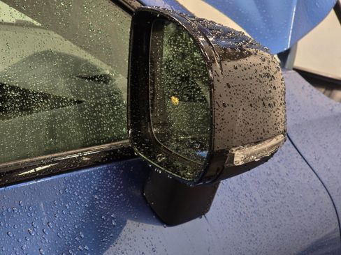 Used 2021 Volvo XC60 T5 R-Design w/ Protection Package Premier image 30