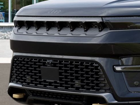 New 2026 Jeep Grand Wagoneer L 4WD image 11