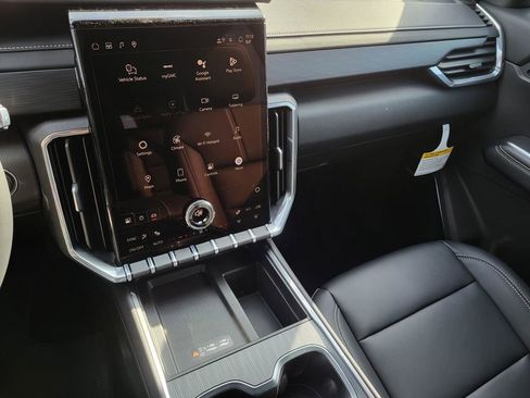 New 2026 GMC Acadia Elevation w/ Elevation Premium Package image 9