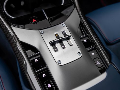 Used 2026 Ferrari Purosangue AWD/4WD image 6