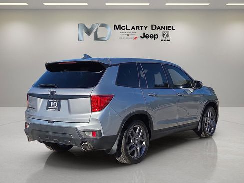 Used 2022 Honda Passport EX-L image 5