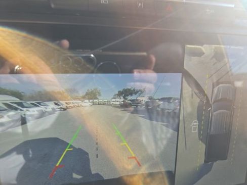 Used 2022 Ford F150 Limited image 17