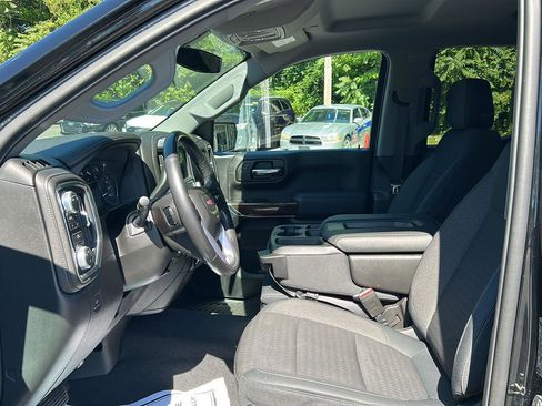 Used 2019 GMC Sierra 1500 SLE w/ SLE Value Package AWD/4WD image 9