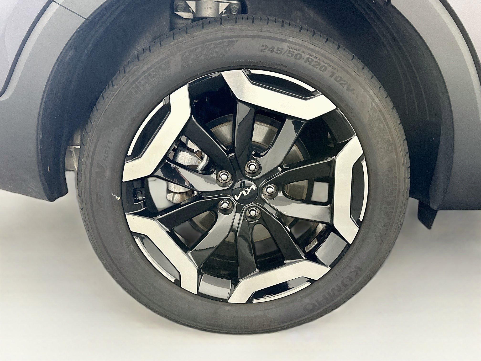 Used 2025 Kia Telluride S FWD image 11