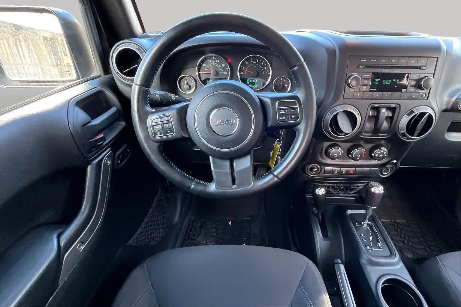 Used 2016 Jeep Wrangler Sport AWD/4WD image 8