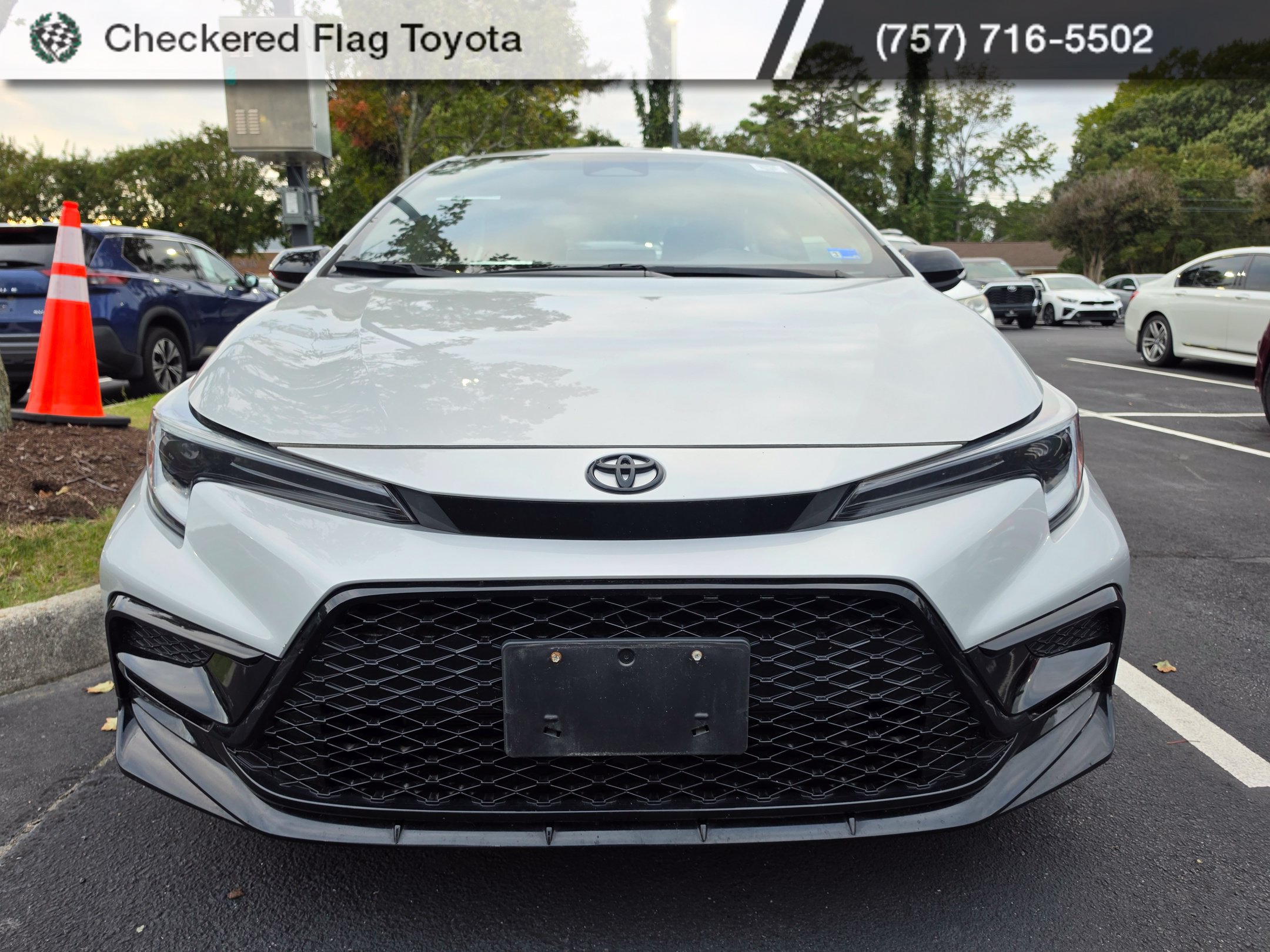 Used 2024 Toyota Corolla Sedan w/ SE Convenience Package FWD image 2