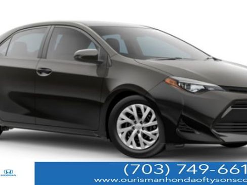 Used 2019 Toyota Corolla LE image 1
