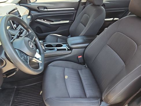 Certified 2023 Nissan Altima 2.5 SV FWD image 14
