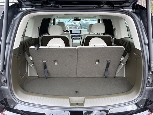 Used 2025 Hyundai Santa Fe Calligraphy image 18