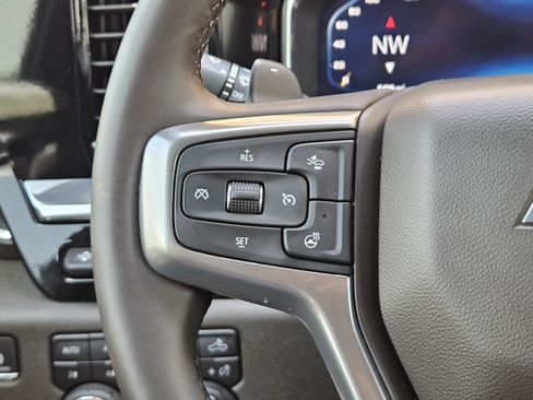 Used 2025 Chevrolet Silverado 1500 LTZ w/ LTZ Premium Texas Edition AWD/4WD image 29