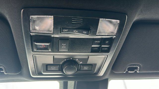 Used 2021 Toyota Tacoma TRD Off-Road w/ TRD Premium Off Road Package AWD/4WD image 23