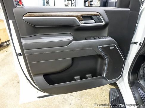 Used 2025 GMC Sierra 1500 Elevation w/ Preferred Package AWD/4WD image 21