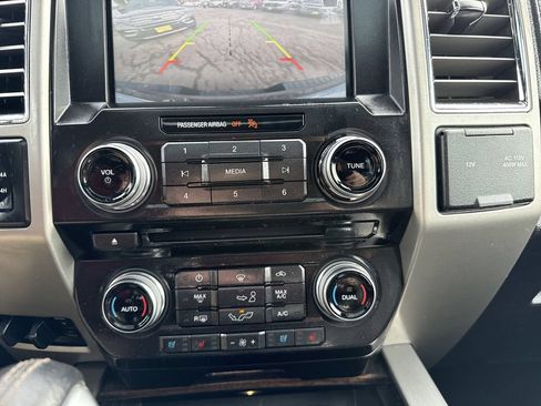 Used 2015 Ford F150 Platinum w/ Trailer Tow Package AWD/4WD image 23