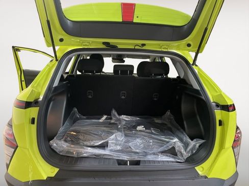 New 2026 Hyundai Kona SE image 29