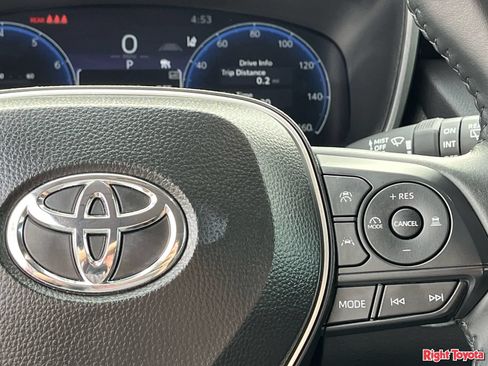 Certified 2026 Toyota Corolla Cross XLE w/ Convenience Package FWD image 24