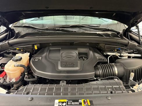 Used 2023 Jeep Grand Cherokee L Overland image 21