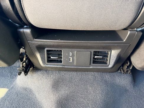 Used 2024 Chevrolet Silverado 1500 Custom AWD/4WD image 27