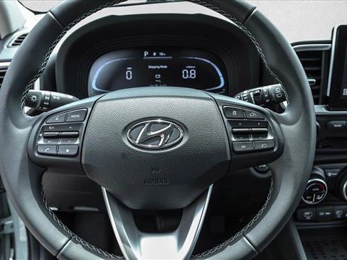 New 2026 Hyundai Venue SEL FWD image 14