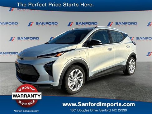 Used 2023 Chevrolet Bolt EUV LT w/ Driver Confidence Package image 1