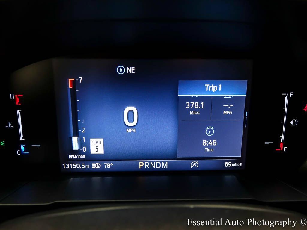Used 2025 Ford Maverick Lobo AWD/4WD image 17
