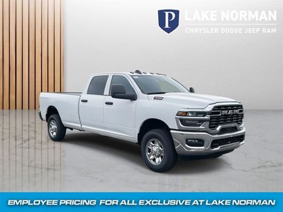 New 2025 RAM 3500 Tradesman w/ Chrome Appearance Group