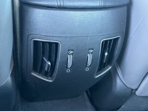 Used 2013 Hyundai Sonata Limited w/ Panoramic Sunroof Pkg FWD image 30
