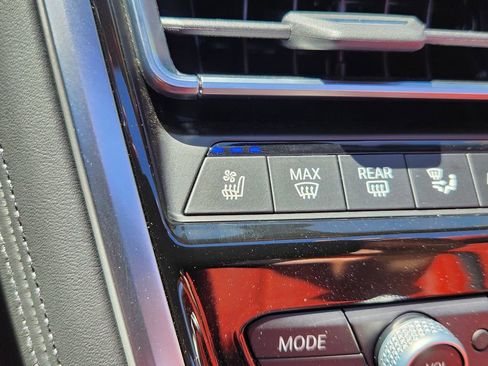 Used 2025 BMW M8 Competition w/ M Carbon Exterior Package AWD/4WD image 26