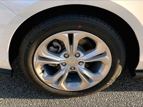 New 2025 Honda Accord LX image 8