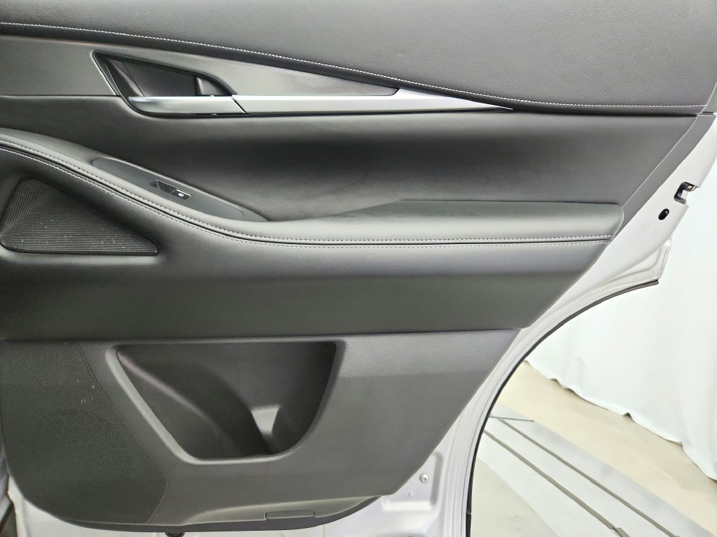 Used 2023 INFINITI QX60 Luxe AWD/4WD image 30