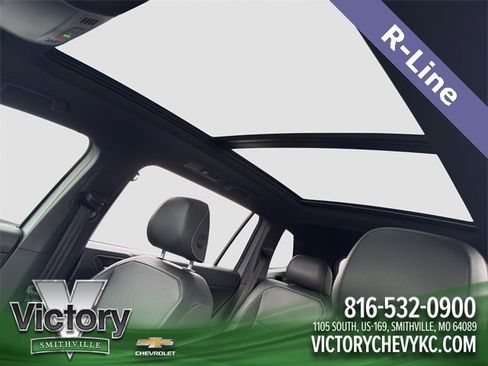 Used 2021 Volkswagen Tiguan SE R-Line image 26