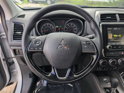 Used 2025 Mitsubishi Outlander Sport SE AWD/4WD image 22