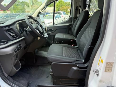 Used 2025 Ford Transit 250 Low Roof w/ Exterior Upgrade Package RWD image 11