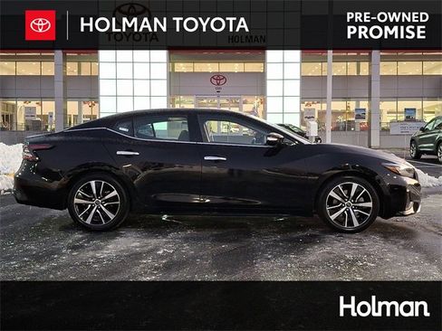 Used 2023 Nissan Maxima SV w/ Floor Mat Group image 1