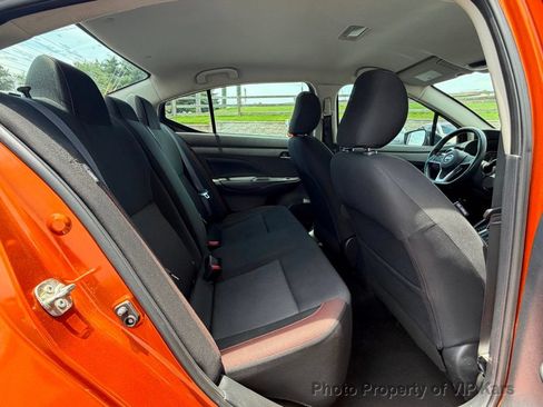 Used 2020 Nissan Versa SR w/ Convenience Package FWD image 15