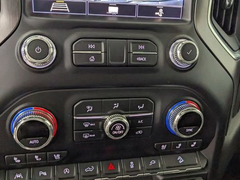 Used 2020 GMC Sierra 1500 AT4 w/ AT4 Premium Package image 29