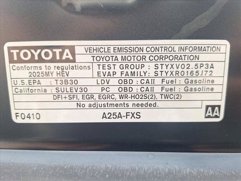 Used 2025 Toyota Camry XSE FWD image 22