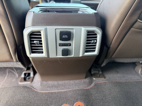 Used 2016 Ford F150 King Ranch w/ Equipment Group 601A Luxury RWD image 28