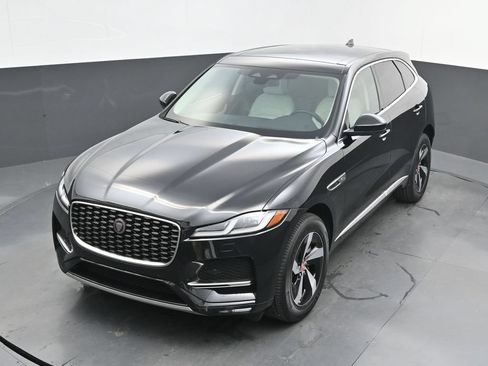 Certified 2023 Jaguar F-PACE S AWD/4WD image 37