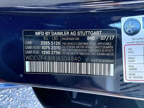Used 2018 Mercedes-Benz E 300 image 32