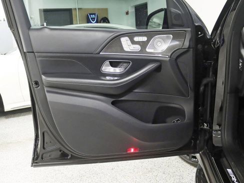 Used 2021 Mercedes-Benz GLS 63 AMG 4MATIC w/ AMG Night Package image 38