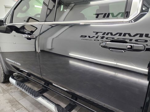 Used 2023 GMC Sierra 2500 SLE w/ SLE Convenience Package image 33