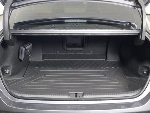 Certified 2025 Lexus ES 300h w/ Premium Package image 14