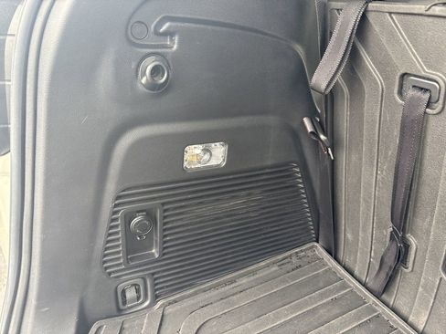 Used 2021 Subaru Ascent Touring w/ Popular Package #2A image 27