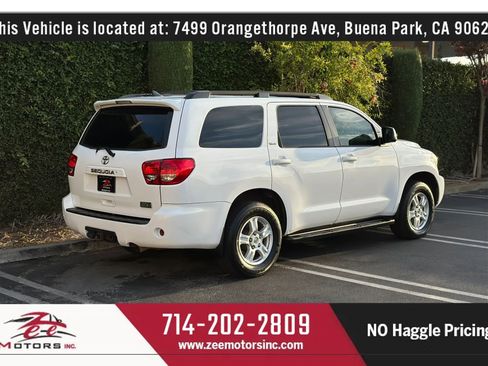 Used 2015 Toyota Sequoia SR5 w/ Premium Package RWD image 7