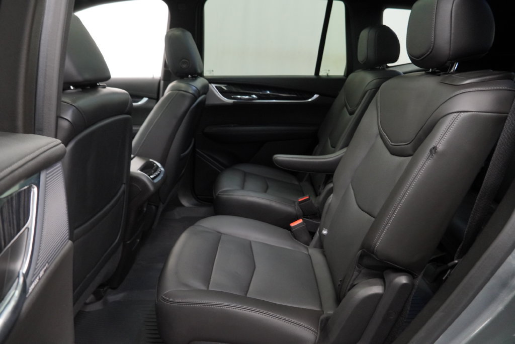 Certified 2023 Cadillac XT6 Premium Luxury AWD/4WD image 14