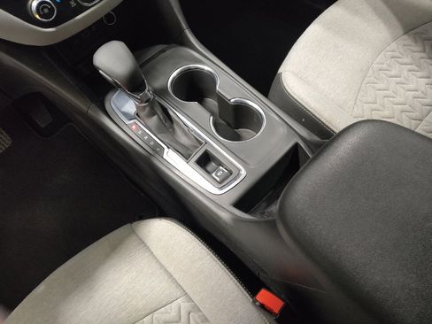 Used 2022 Chevrolet Equinox LS w/ LPO, Chrome Package image 26