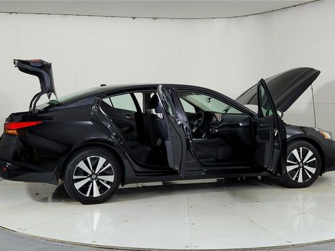 Used 2022 Nissan Altima 2.5 SV image 12