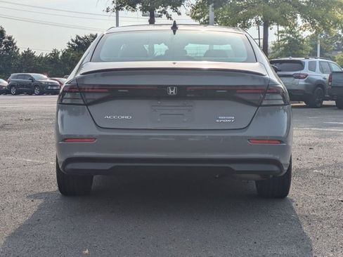 Used 2024 Honda Accord Sport image 6